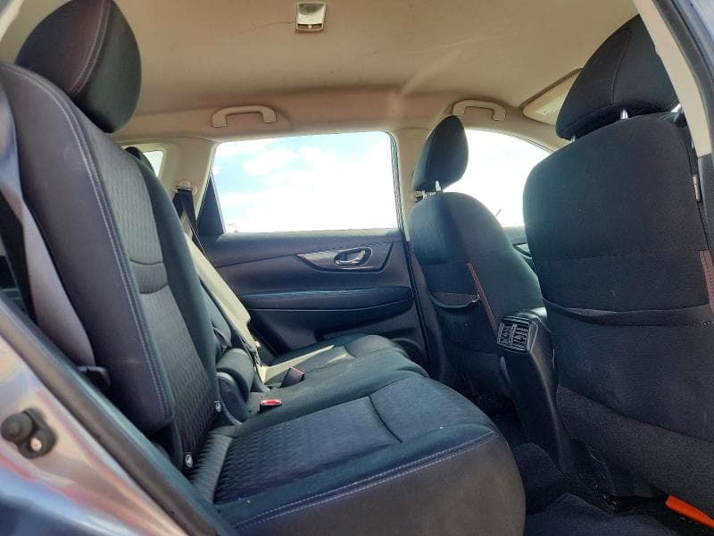 2017 NISSAN ROGUE S 11