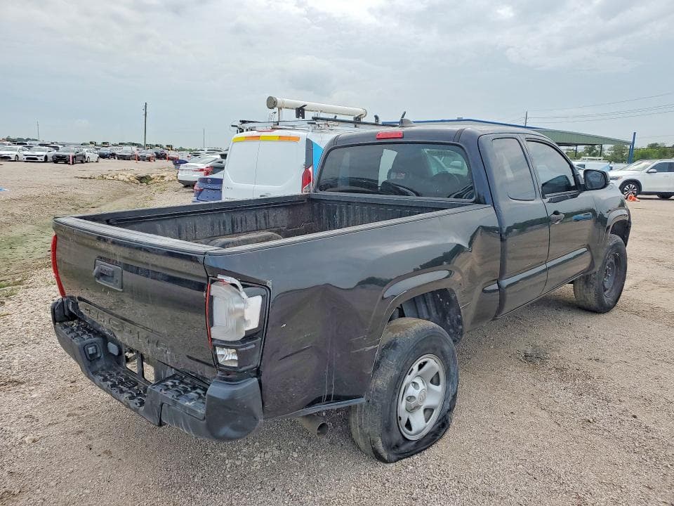 2022 TOYOTA TACOMA SR 3