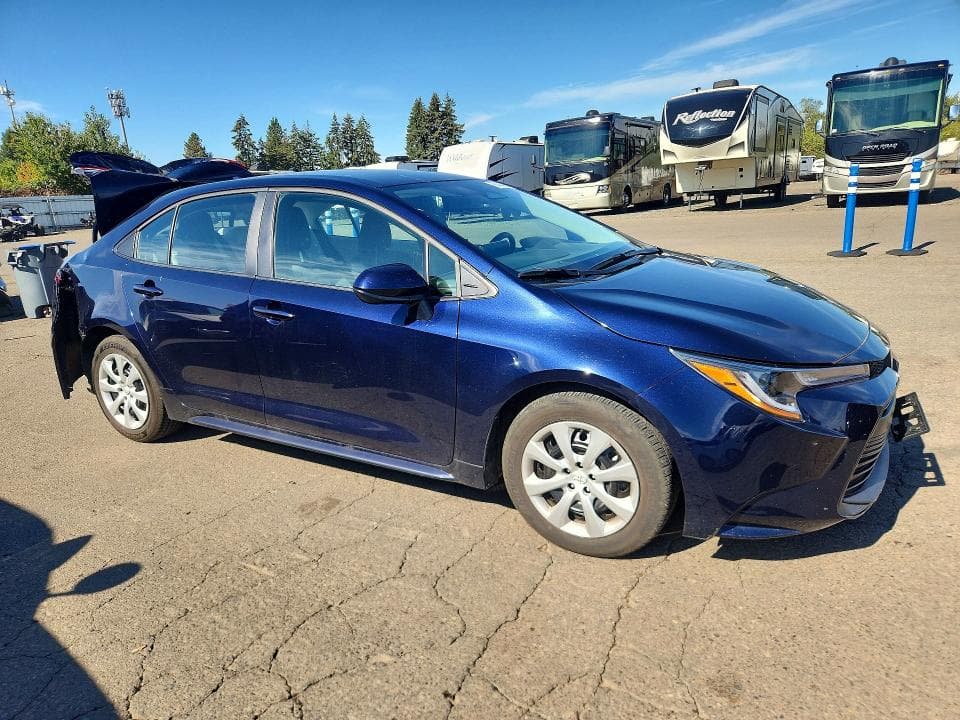 2025 TOYOTA COROLLA LE 4