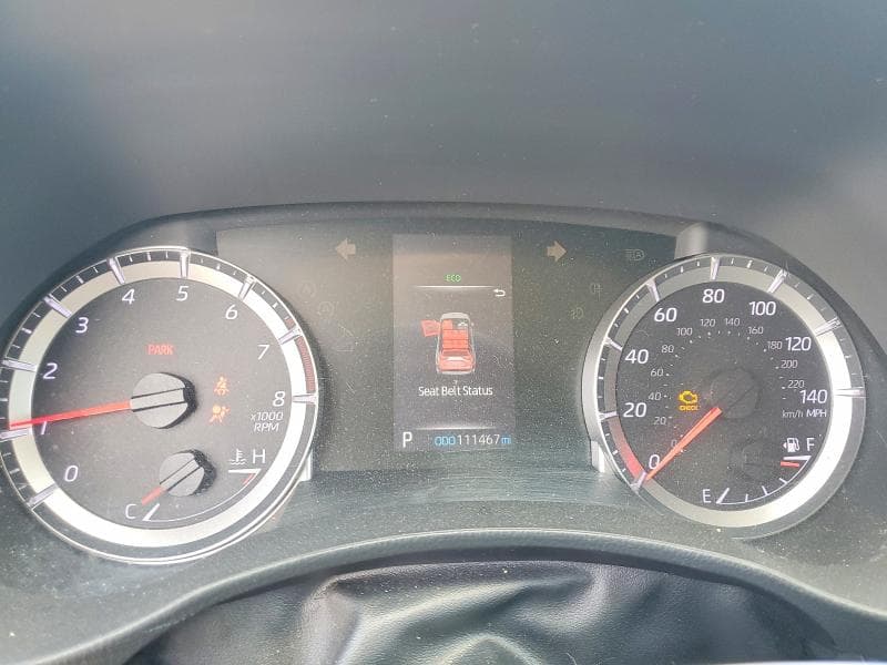 2022 TOYOTA HIGHLANDER LE 9