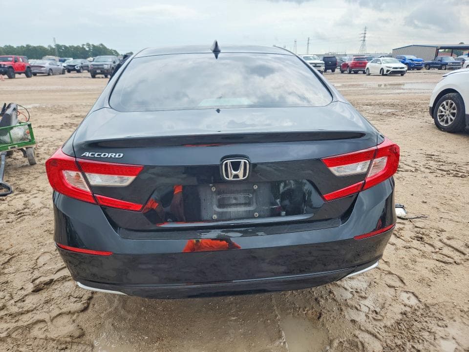 2019 HONDA ACCORD LX 6