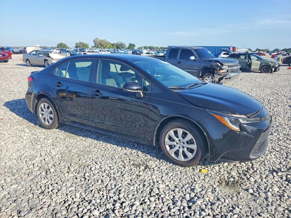 2023 TOYOTA COROLLA LE 4