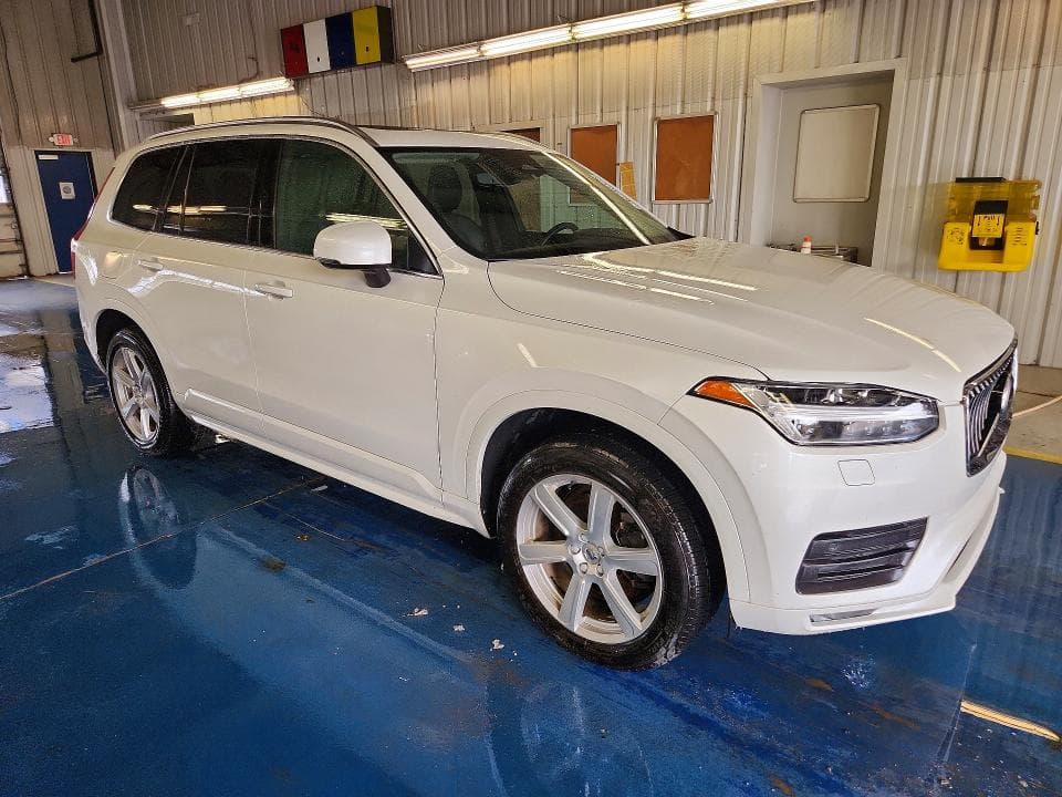 2023 VOLVO XC90 CORE 4
