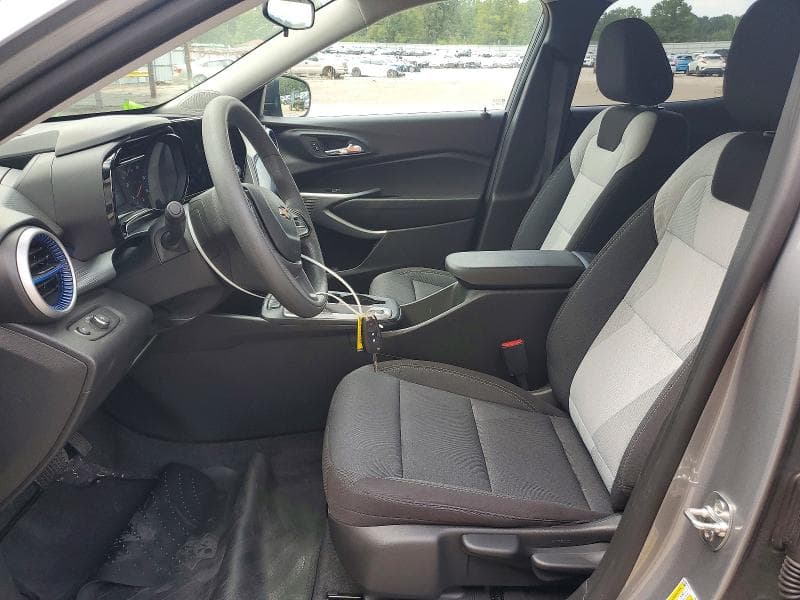 2026 CHEVROLET TRAX LS 7