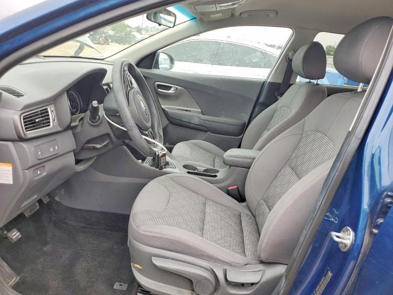2019 KIA NIRO LX 7
