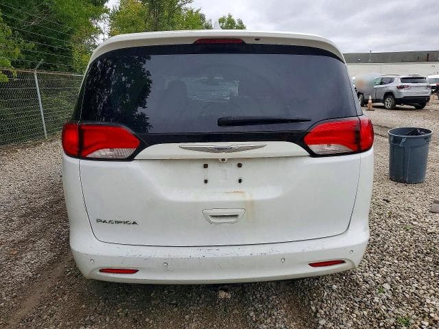 2018 CHRYSLER PACIFICA LX 6