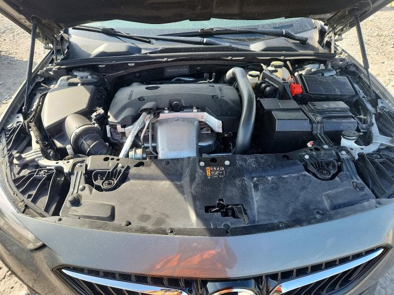 2018 BUICK REGAL TOURX ESSENCE 11