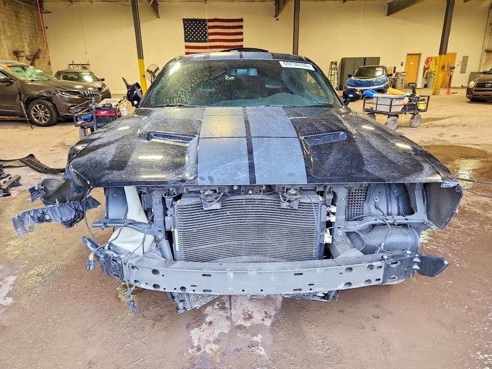 2017 DODGE CHALLENGER SXT 5