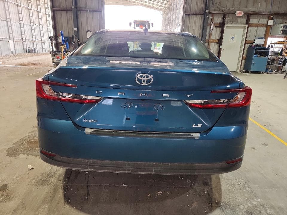 2026 TOYOTA CAMRY LE 6