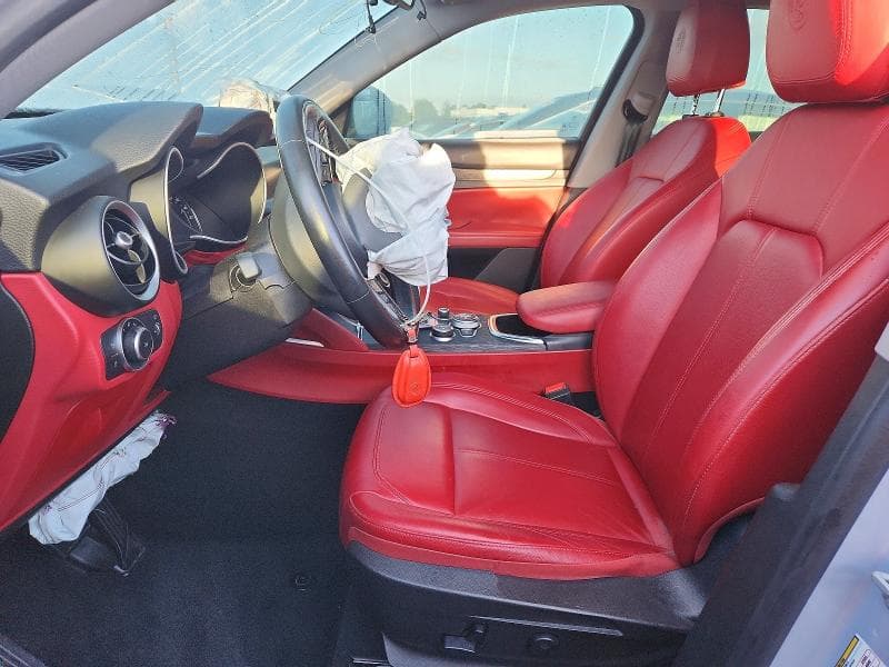 2020 ALFA ROMEO STELVIO 7