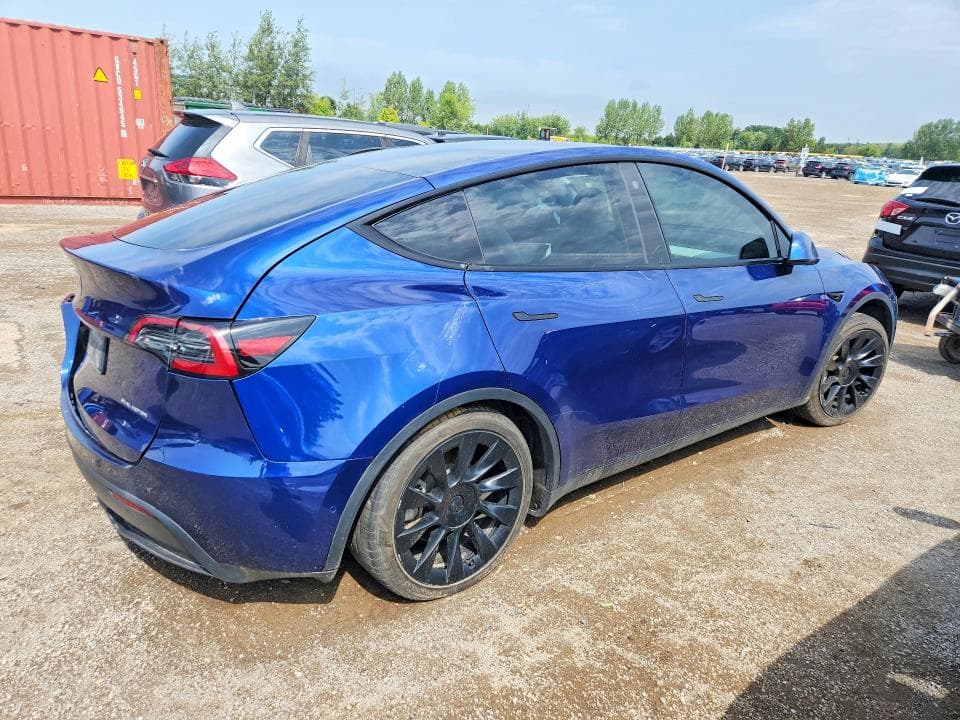 2022 TESLA MODEL Y 3