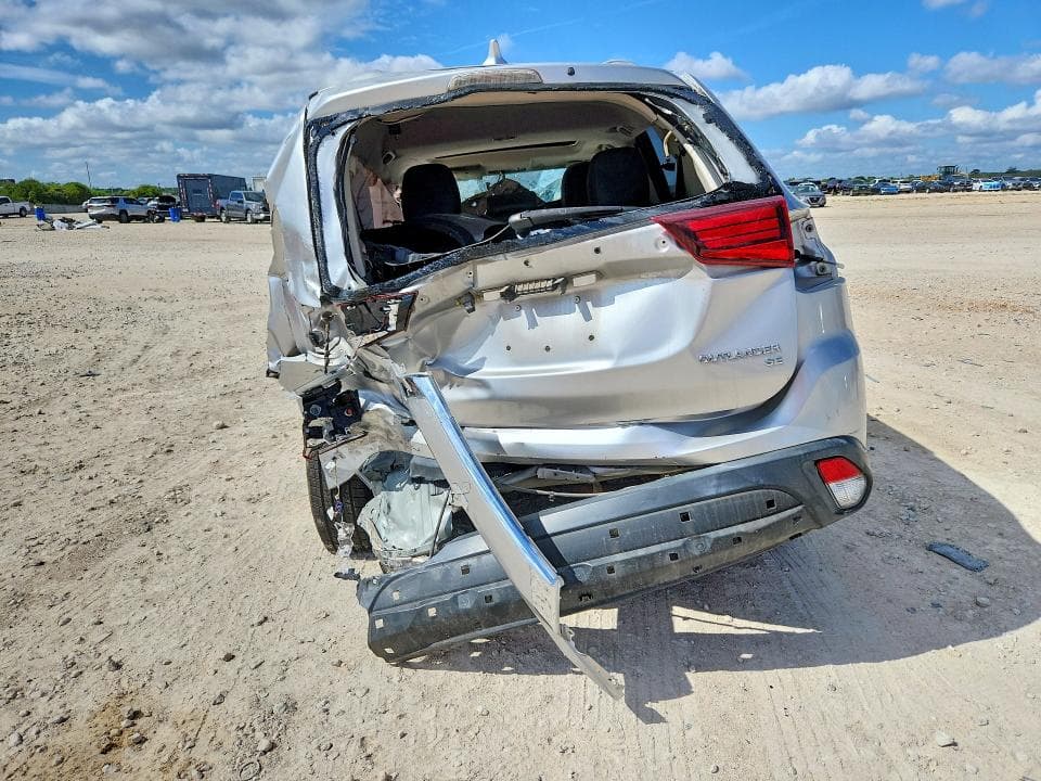 2019 MITSUBISHI OUTLANDER SE 6