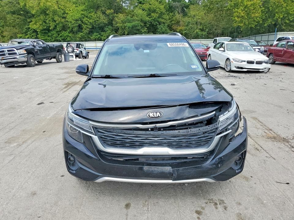 2021 KIA SELTOS S 5