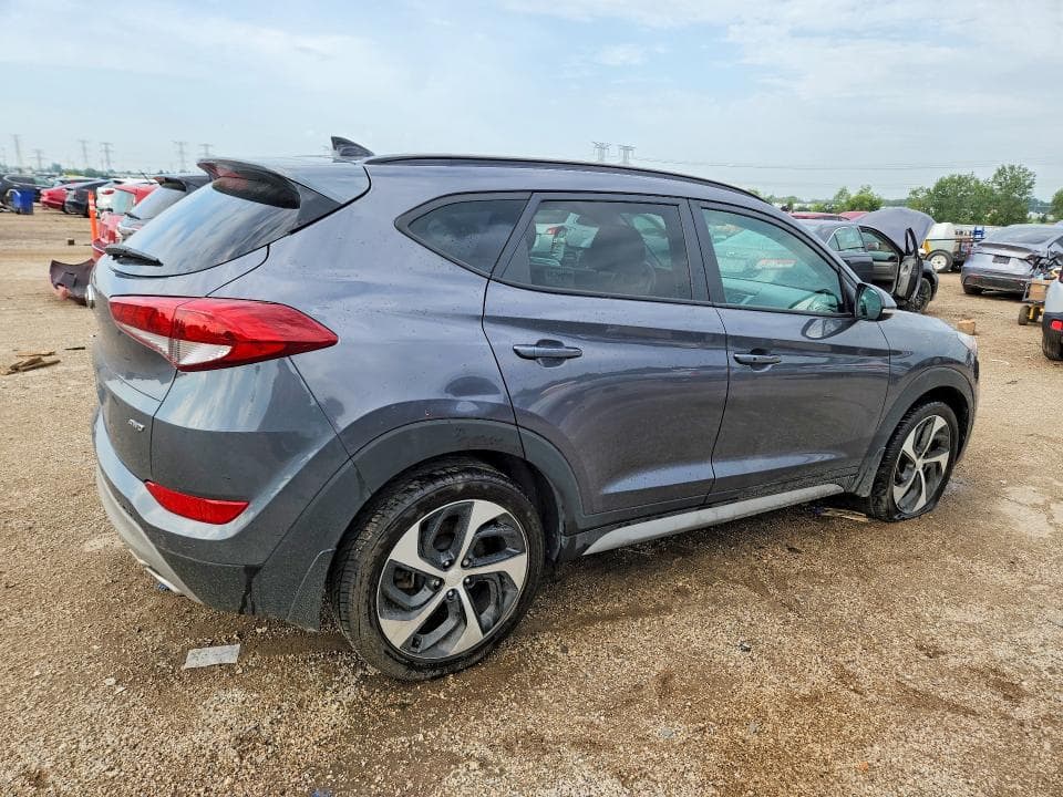 2018 HYUNDAI TUCSON VALUE 3