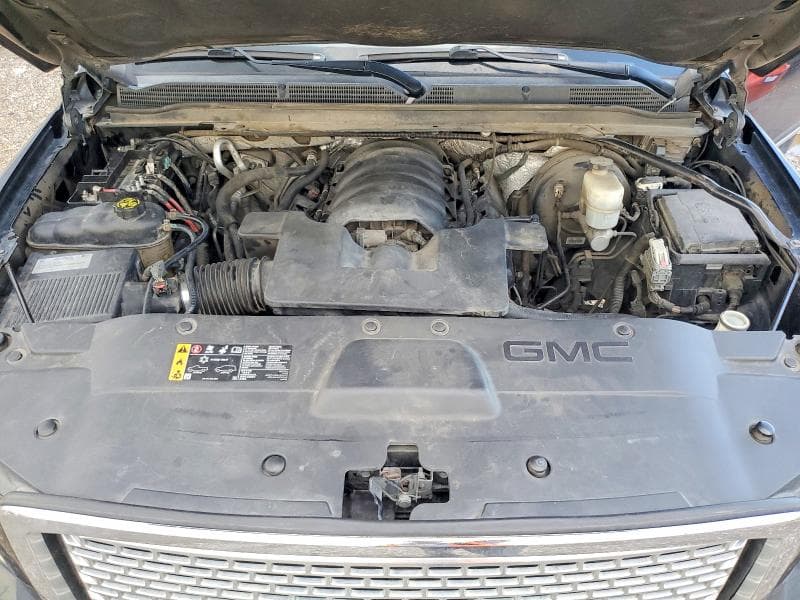 2017 GMC YUKON DENALI 11