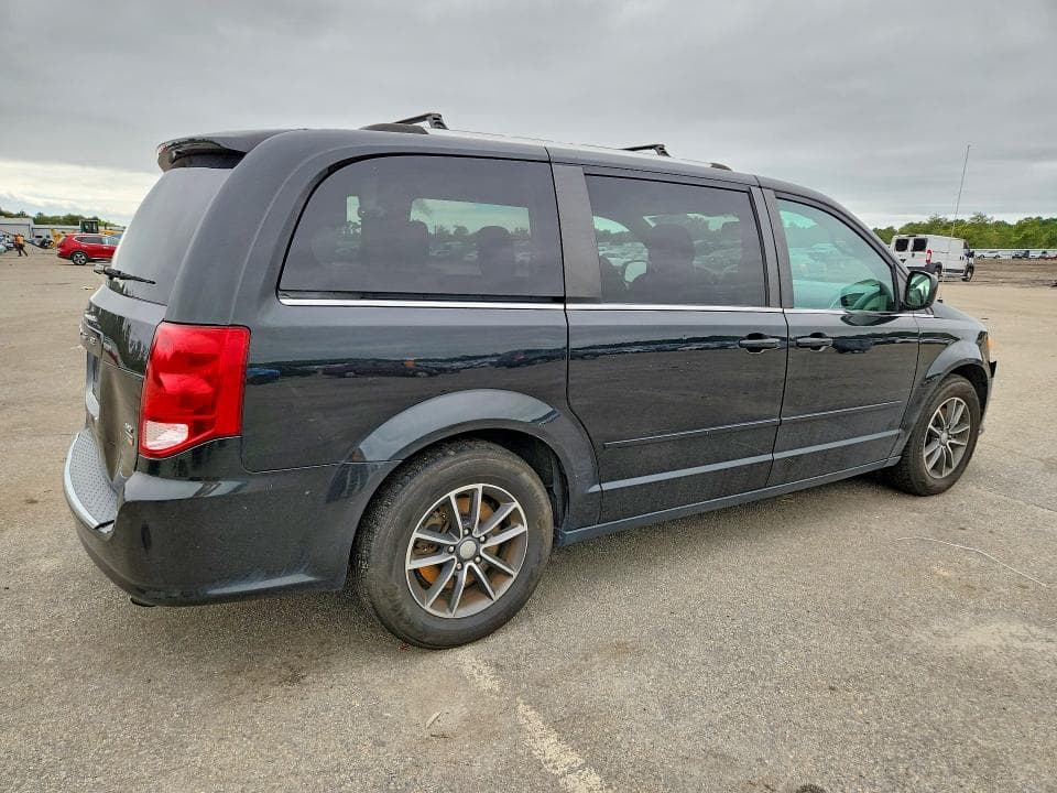 2017 DODGE GRAND CARAVAN SXT 3