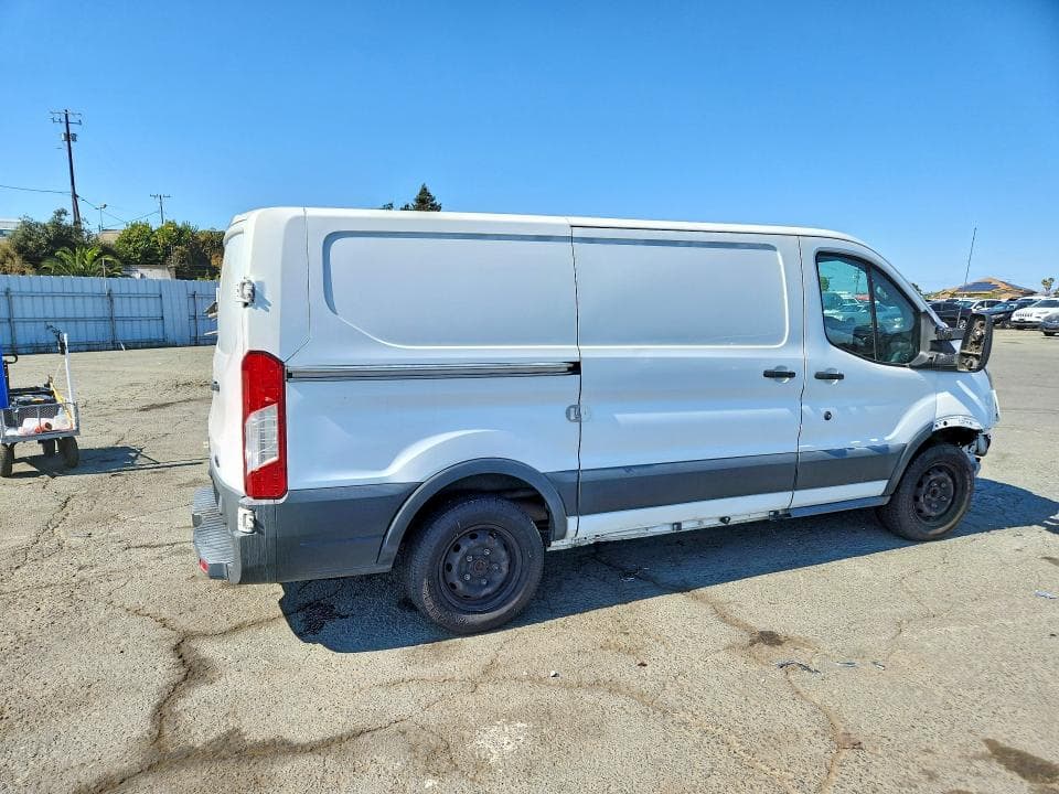 2017 FORD TRANSIT T-150 3