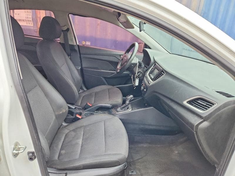 2019 HYUNDAI ACCENT SE 7