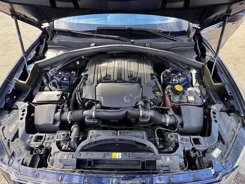 2017 JAGUAR F-PACE PREMIUM 7