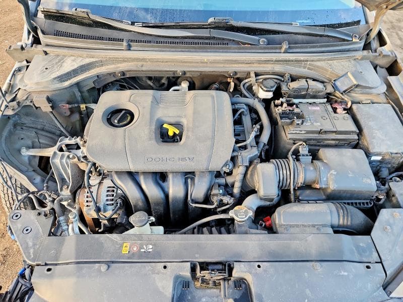 2020 HYUNDAI ELANTRA SE 11