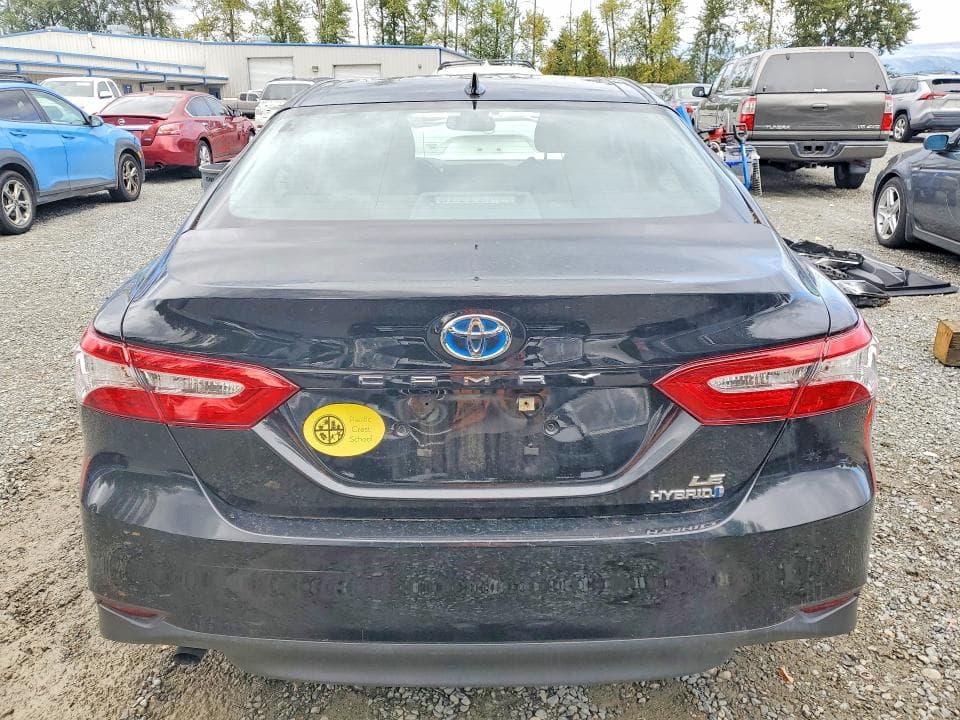 2019 TOYOTA CAMRY LE 6