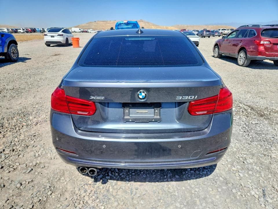 2017 BMW 330 XI 6