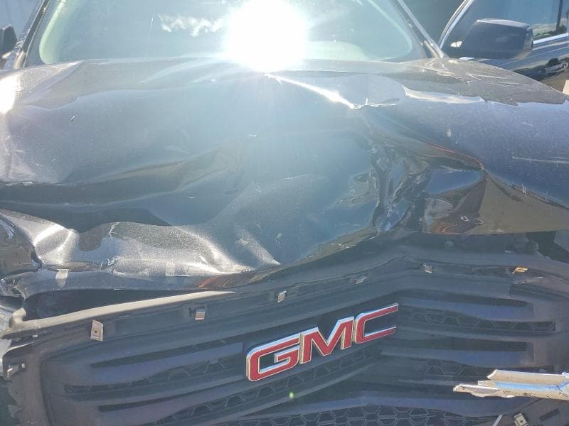 2018 GMC ACADIA SLE 12