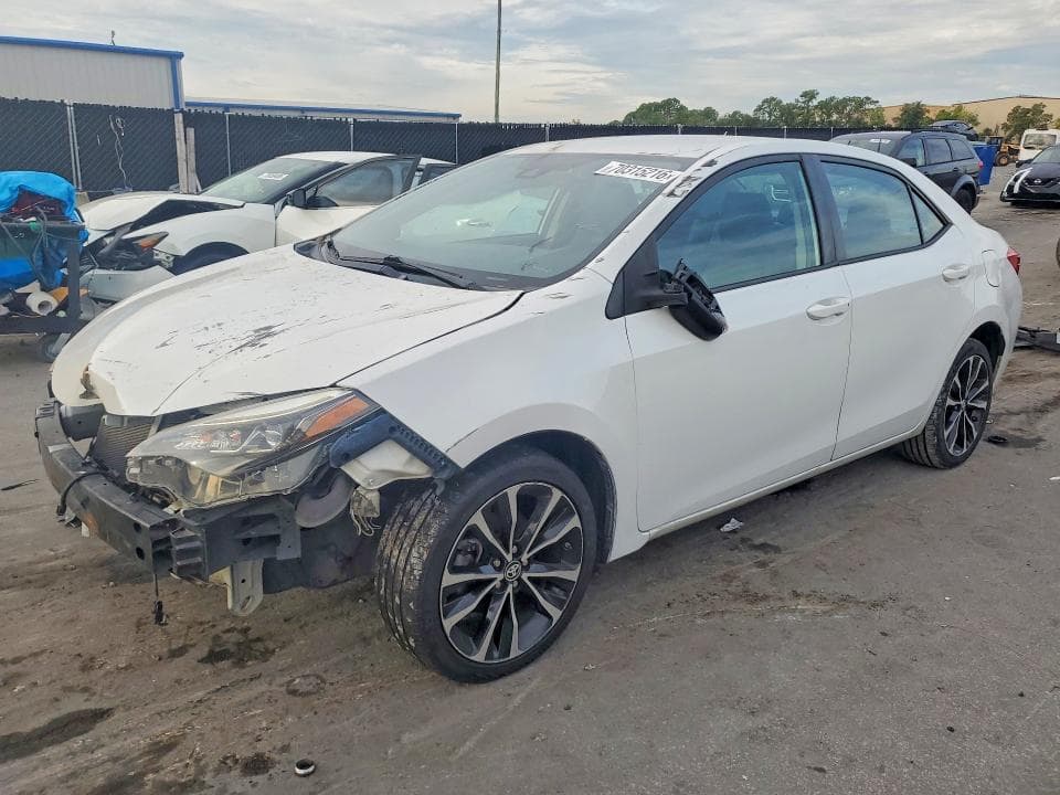 2017 TOYOTA COROLLA - 1