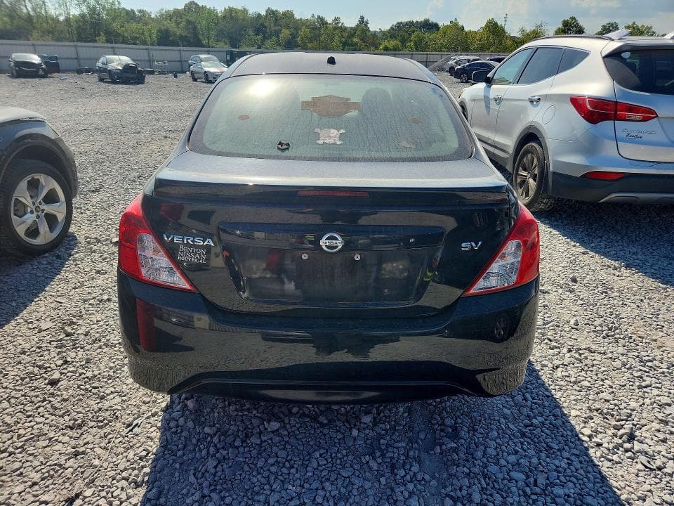 2018 NISSAN VERSA SV 6