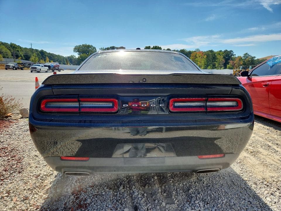 2019 DODGE CHALLENGER SXT 6