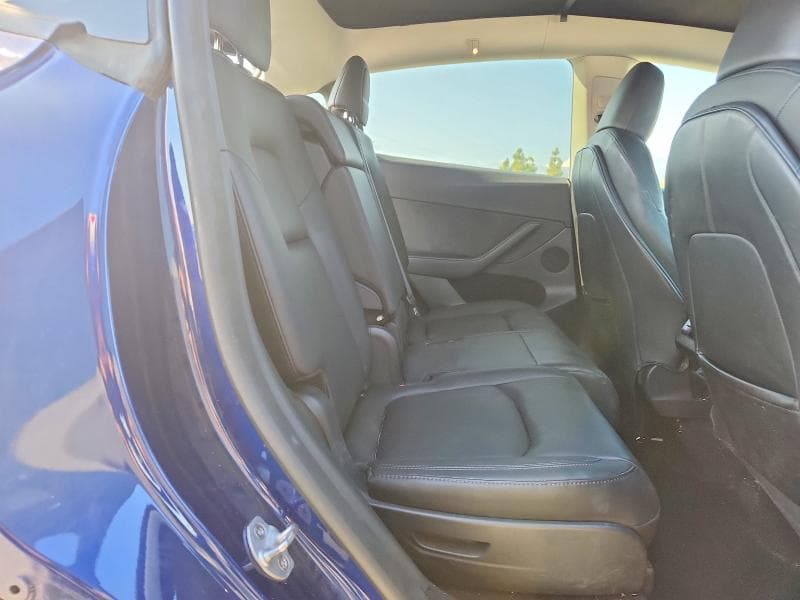 2023 TESLA MODEL Y 10