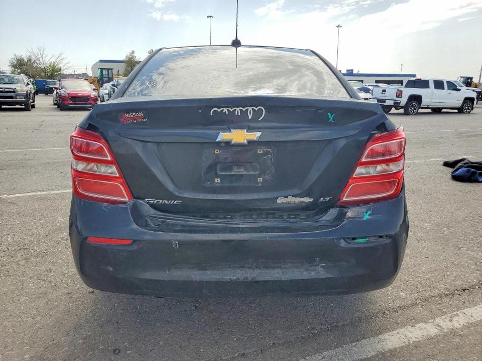 2017 CHEVROLET SONIC LT 6
