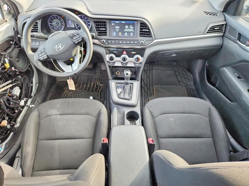 2019 HYUNDAI ELANTRA SEL 8
