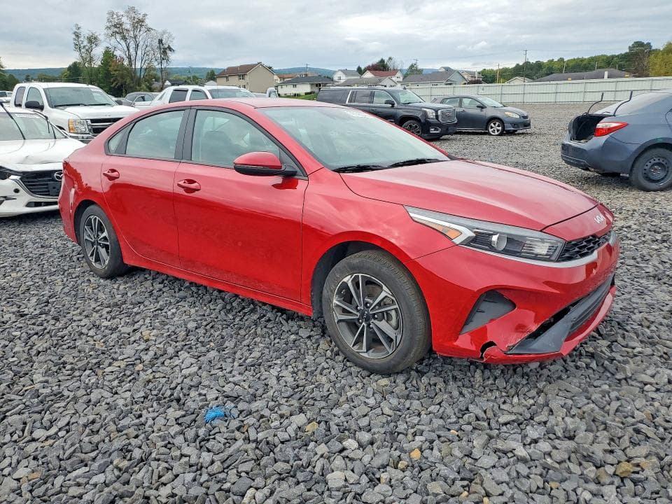 2024 KIA FORTE LXS 4