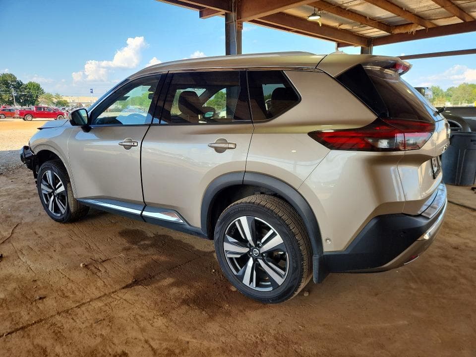 2021 NISSAN ROGUE PLATINUM 2