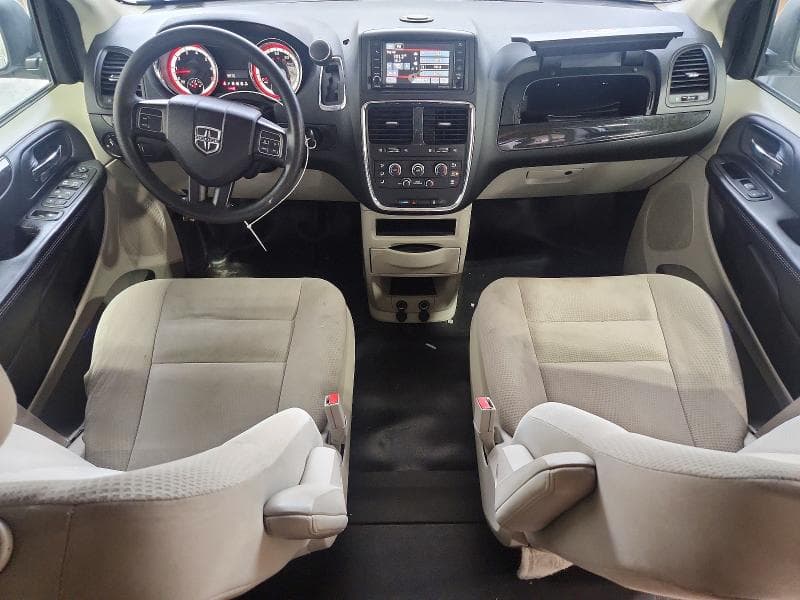 2017 DODGE GRAND CARAVAN SE 8