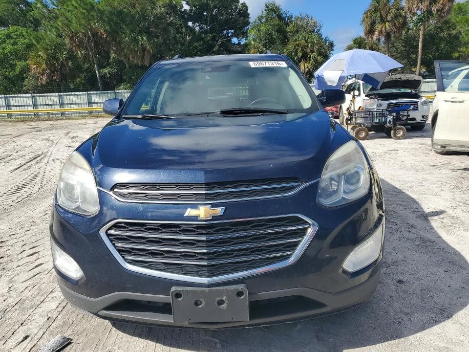 2017 CHEVROLET EQUINOX LT 5