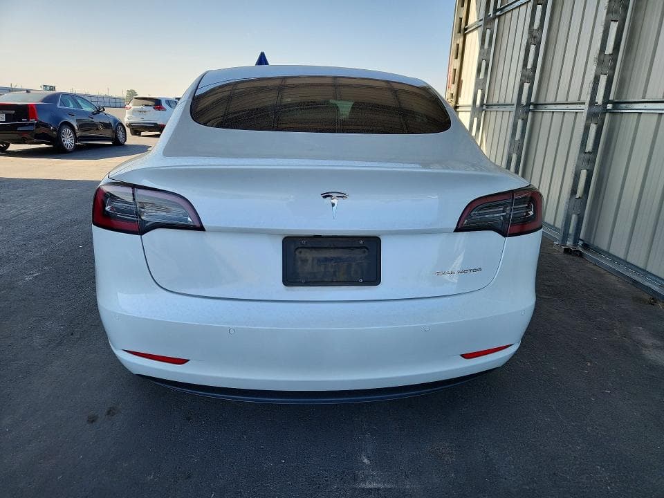 2021 TESLA MODEL 3 6