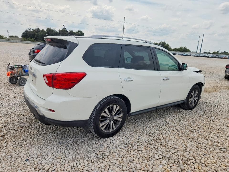 2017 NISSAN PATHFINDER S 3