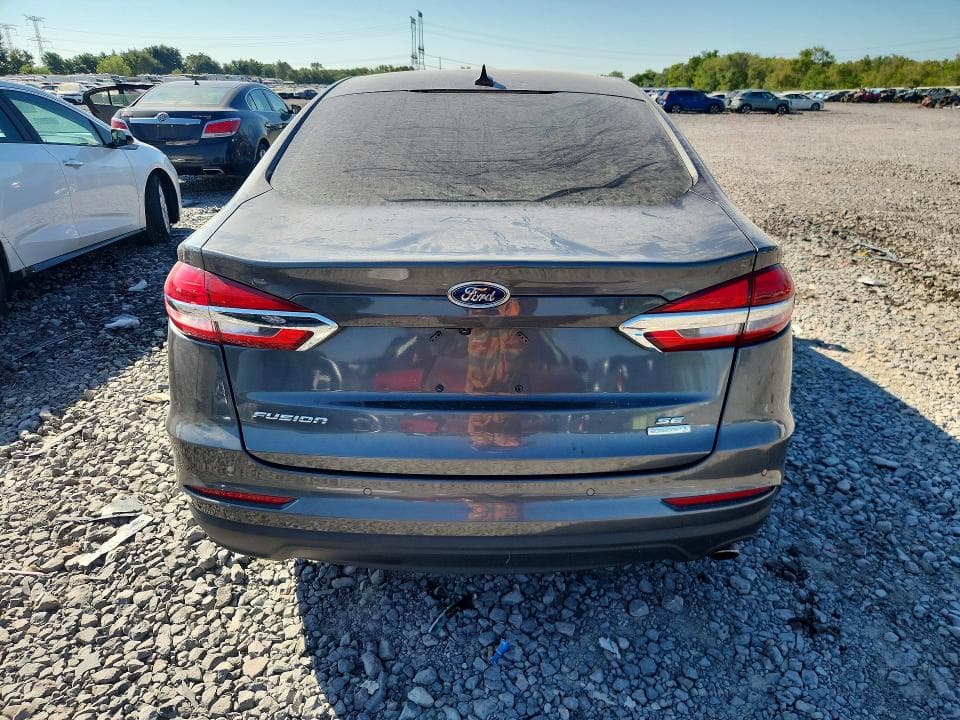 2020 FORD FUSION SE 6