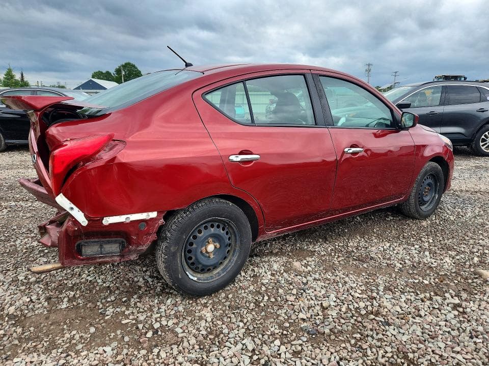 2019 NISSAN VERSA SV 3