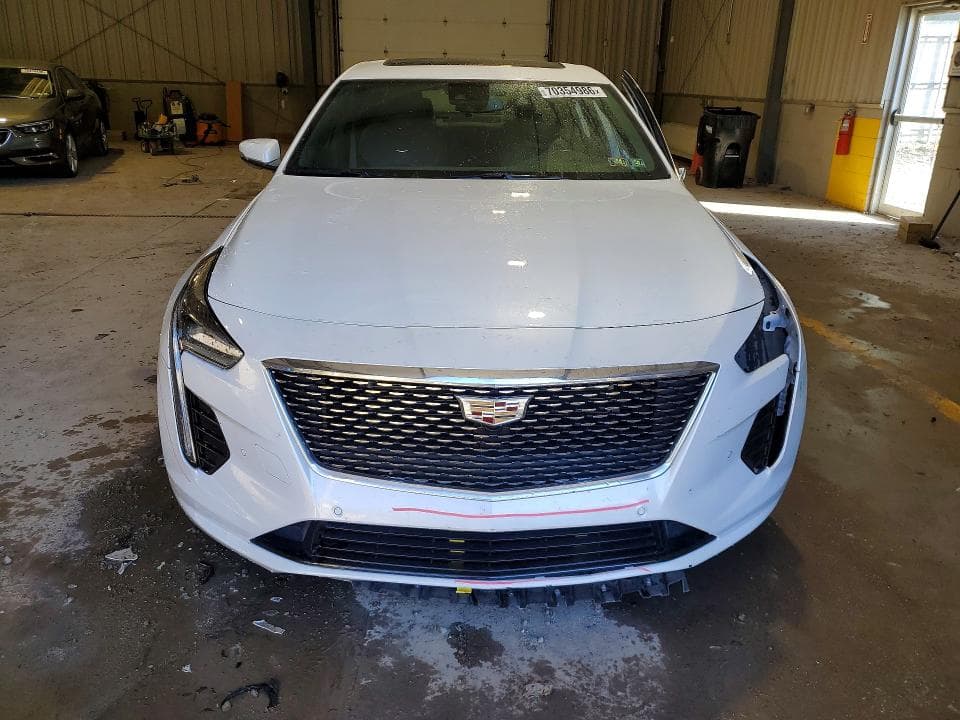 2020 CADILLAC CT6 LUXURY 5