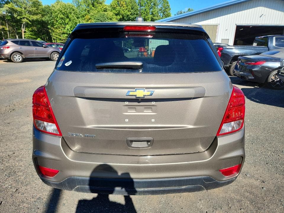 2020 CHEVROLET TRAX LS 6