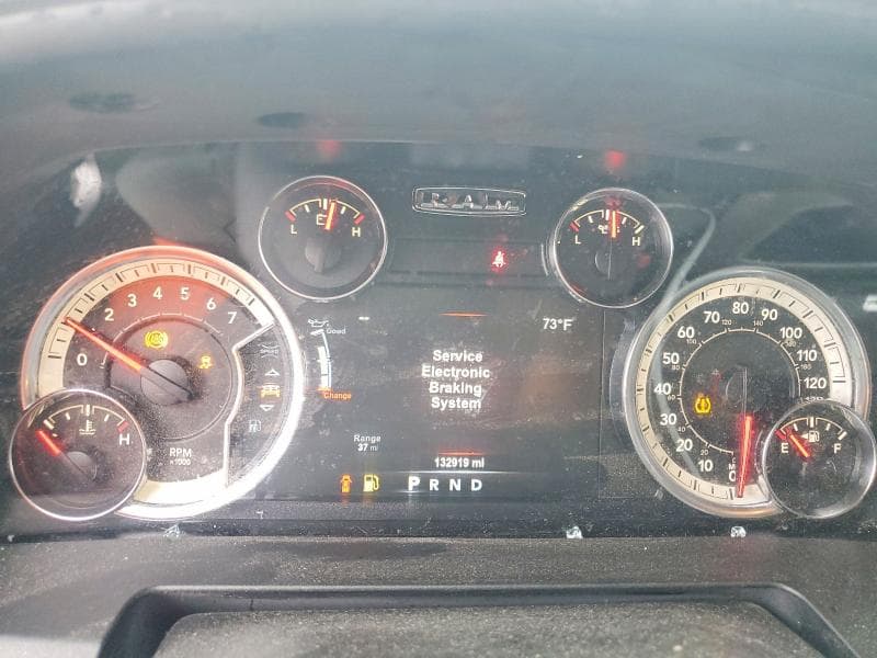 2019 RAM 1500 CLASSIC SLT 9