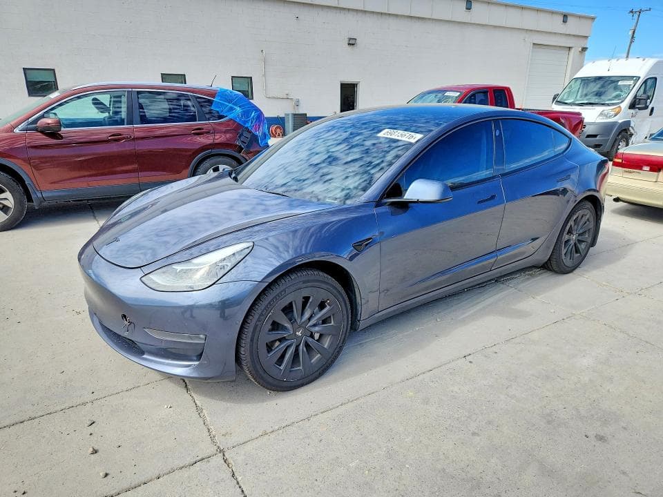 2022 TESLA MODEL 3 - 1