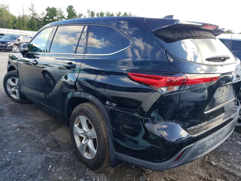2021 TOYOTA HIGHLANDER HYBRID LE 2