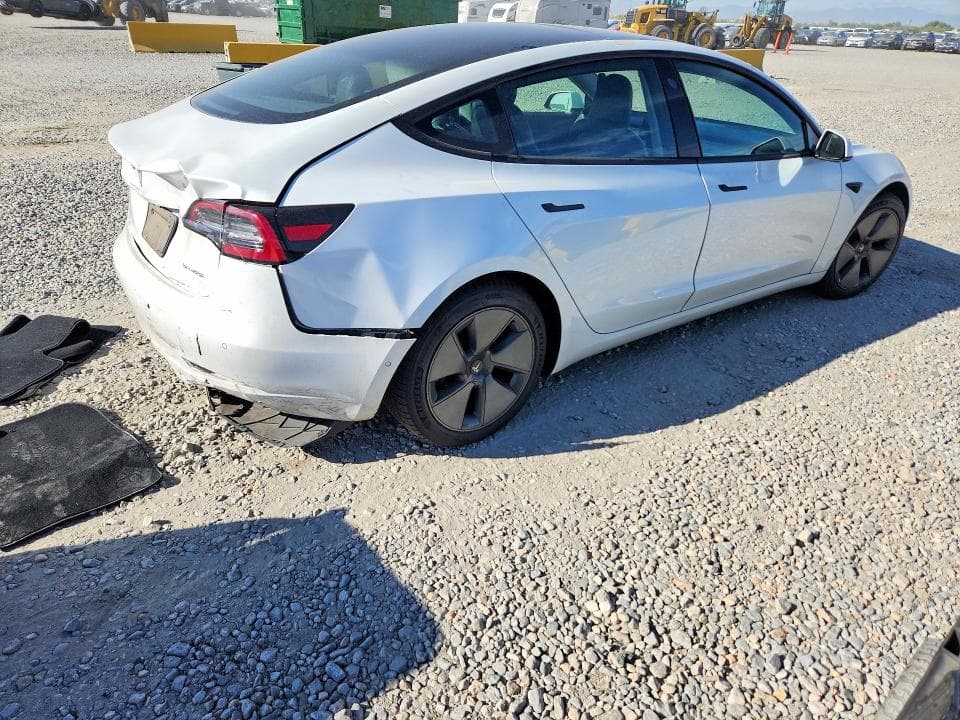 2021 TESLA MODEL 3 3