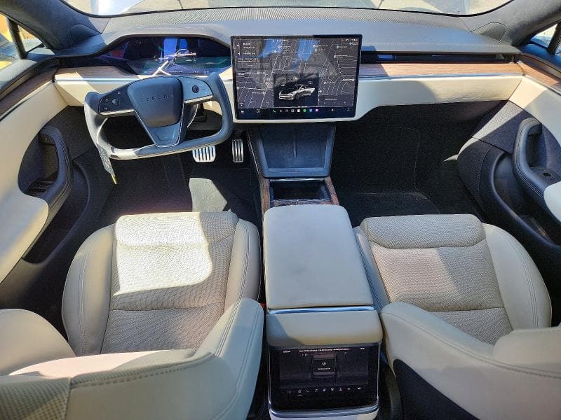 2022 TESLA MODEL S 8