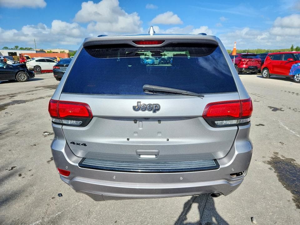 2018 JEEP GRAND CHEROKEE LAREDO 6
