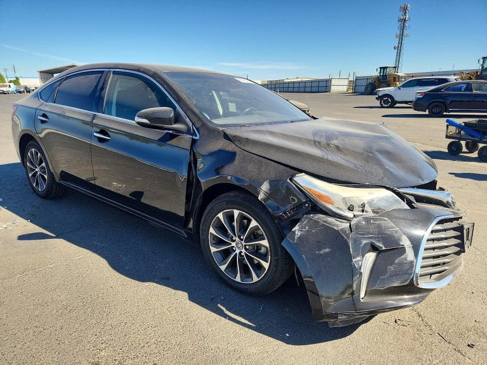 2017 TOYOTA AVALON XLE 4